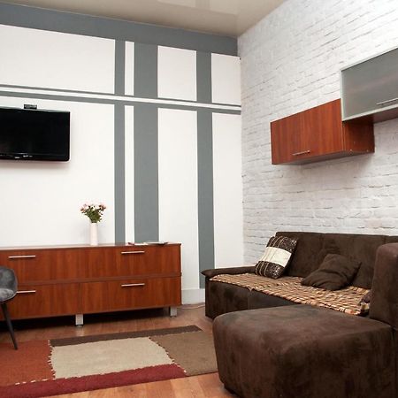 Apt In The Center Of The Town Near The Opera House Apartment Liov Exterior foto