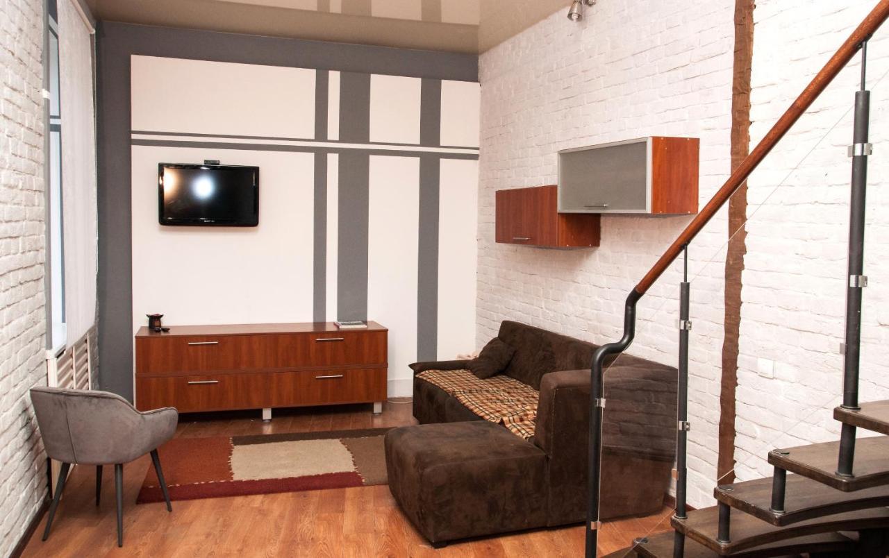 Apt In The Center Of The Town Near The Opera House Apartment Liov Exterior foto